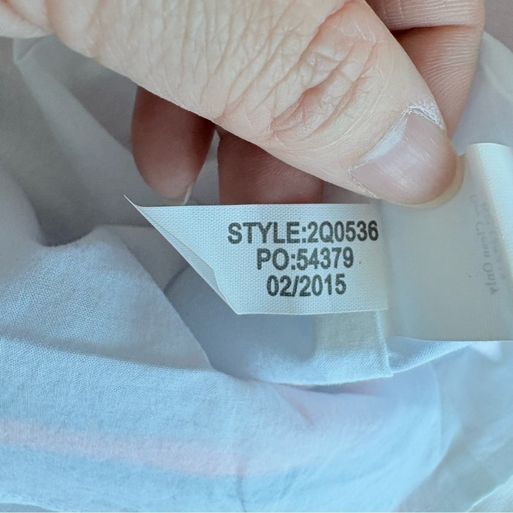Vineyard Vines Blue and White Striped Sleeveless V‑Neck Dress - Picture 10 of 12